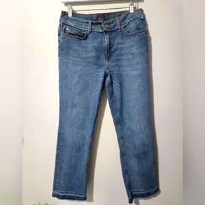 ESCADA SPORT Linda Slim Cropped Light Wash Jeans. Size 38 EURO/ 8 CAN